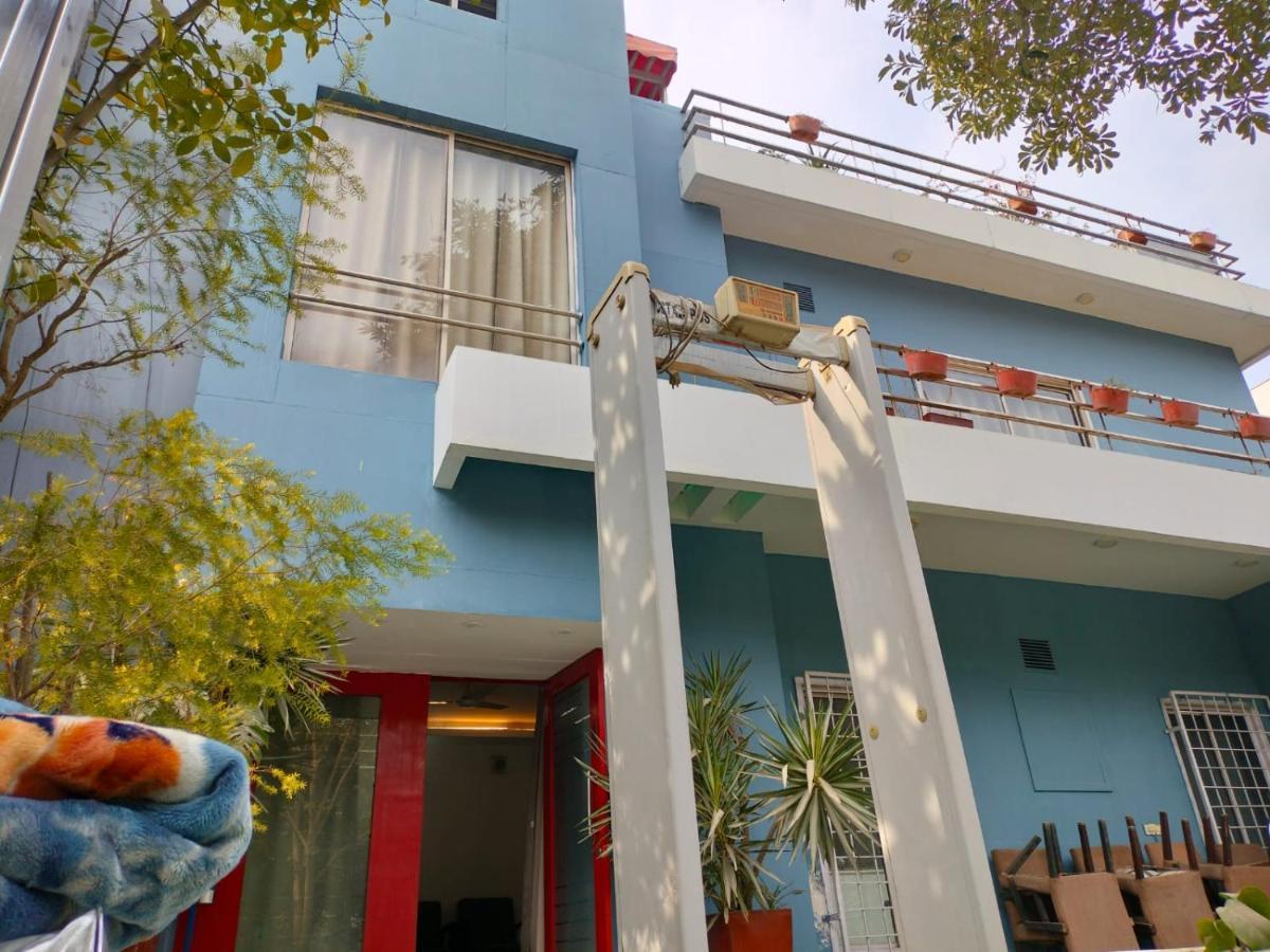 Divine Inn Couple Friendly Hotel Near Sector 51 Metro Station Νόιντα Εξωτερικό φωτογραφία